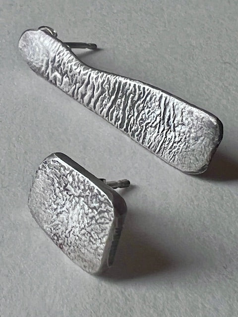 Unknown Pleasures - EARRINGS